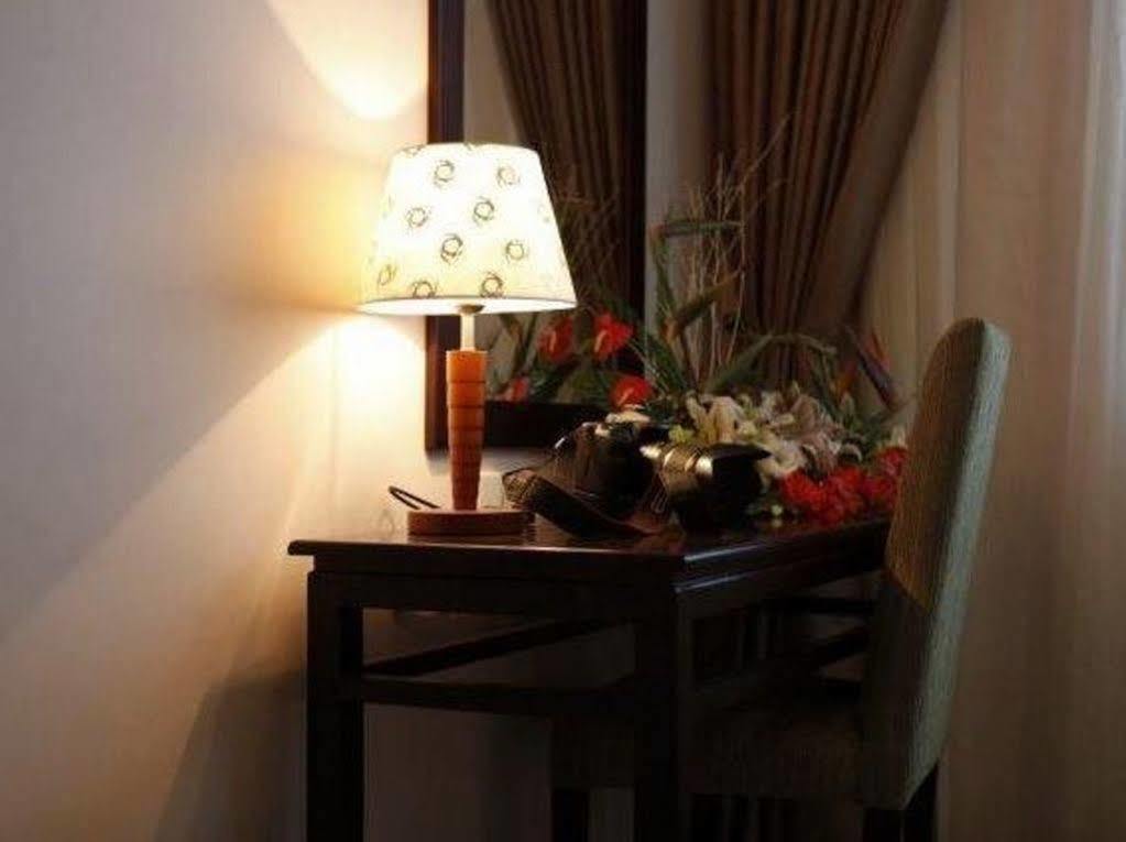 Hue Smile Hotel ภายนอก รูปภาพ